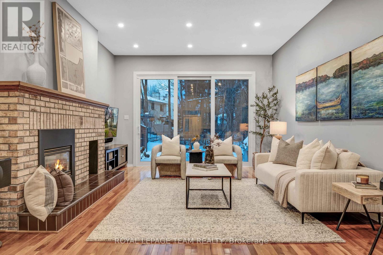 3831 Autumnwood Street, Ottawa, Ontario  K1T 2G9 - Photo 7 - X12654656