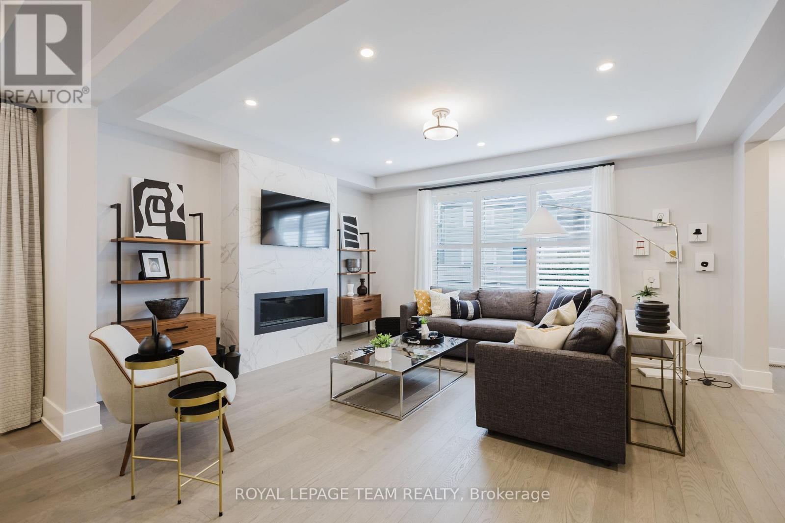 1029 Elixir Place, Ottawa, Ontario  K2W 0P3 - Photo 8 - X12654658