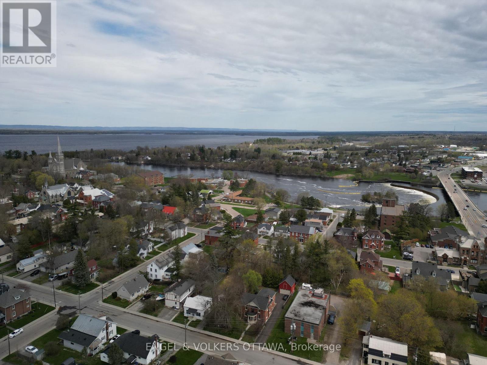 190 John Street N, Arnprior, Ontario  K7S 2N9 - Photo 41 - X12654676