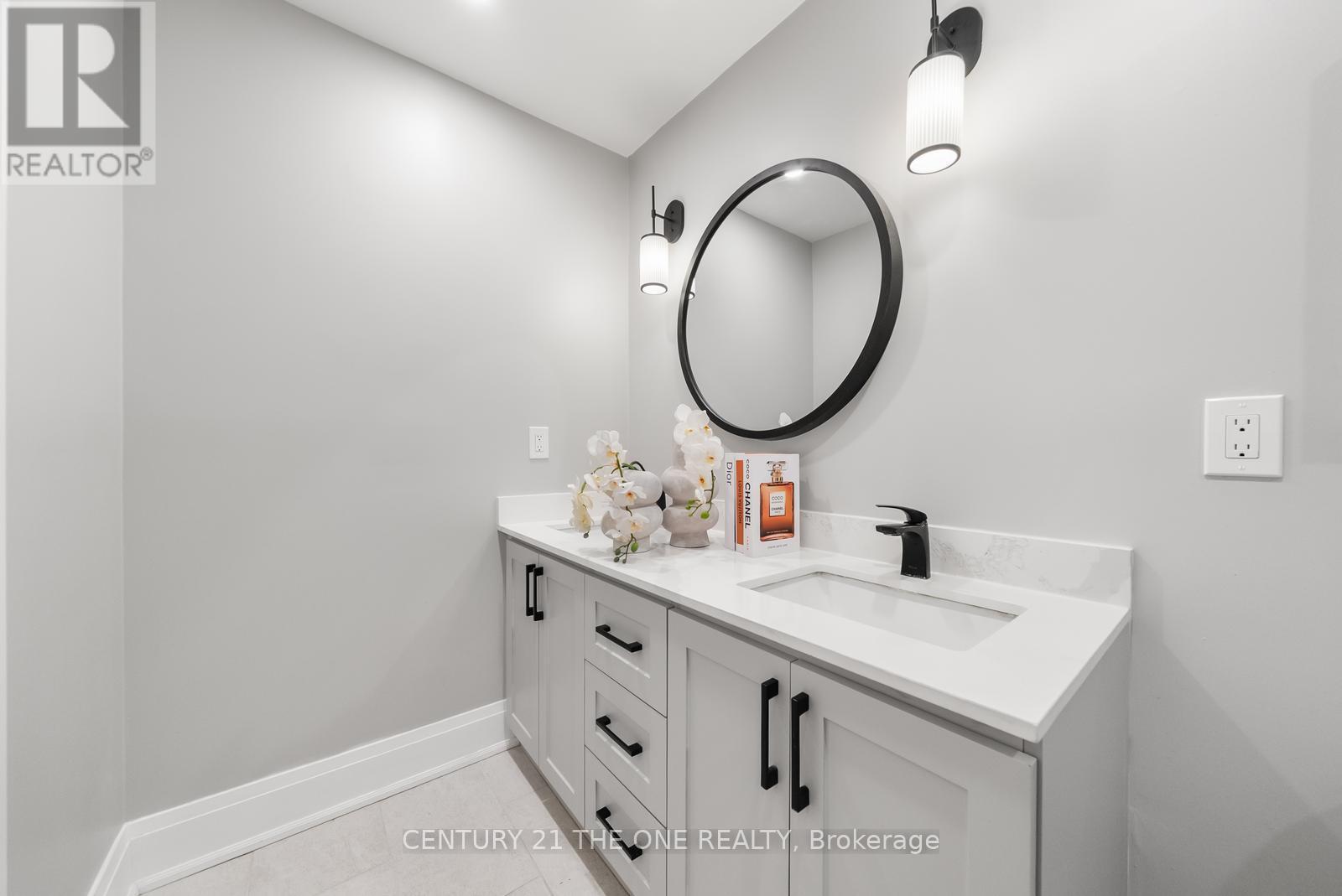 Ph03 - 33 Weldrick Road E, Richmond Hill, Ontario  L4C 8W4 - Photo 21 - N12654664