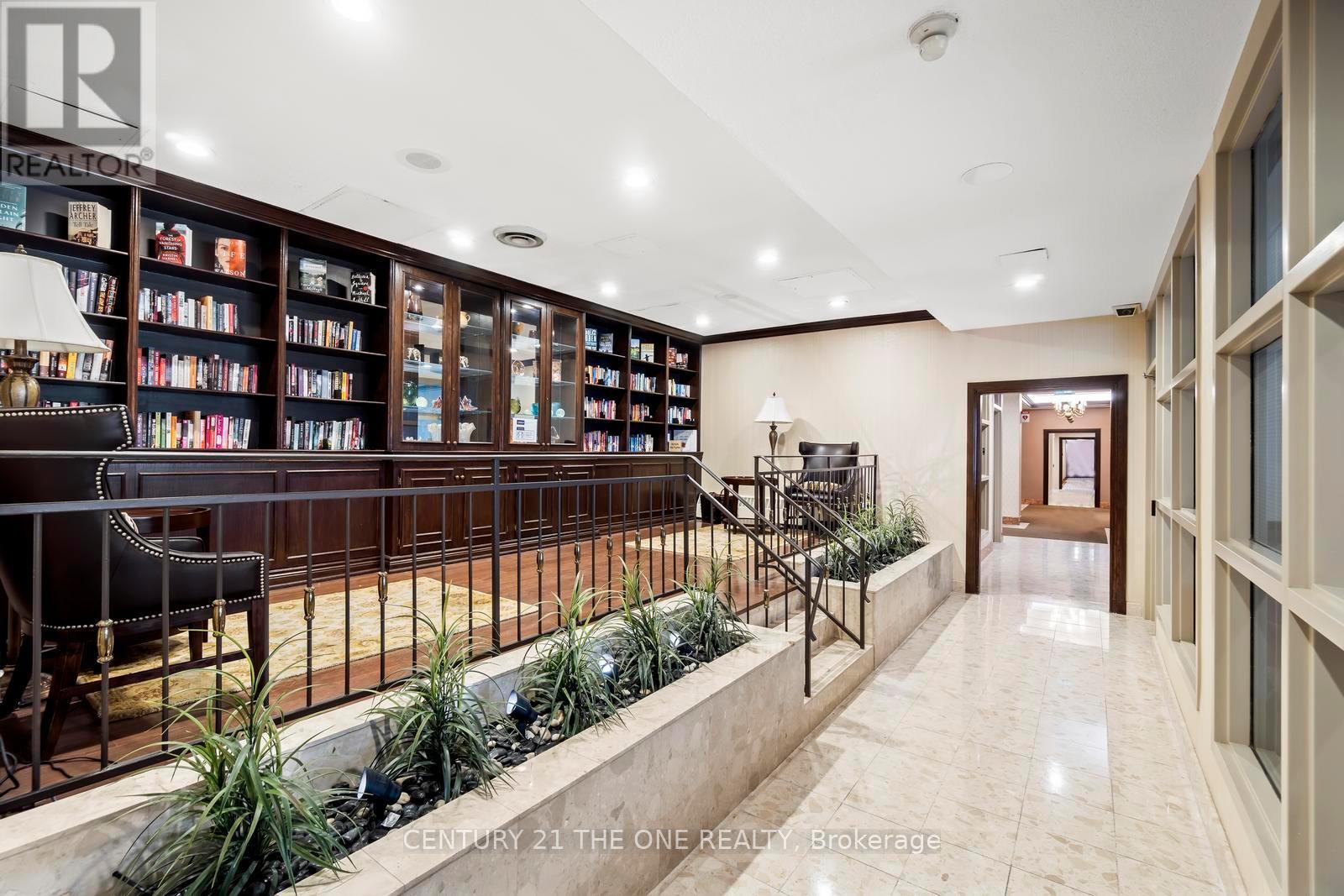 Ph03 - 33 Weldrick Road E, Richmond Hill, Ontario  L4C 8W4 - Photo 41 - N12654664