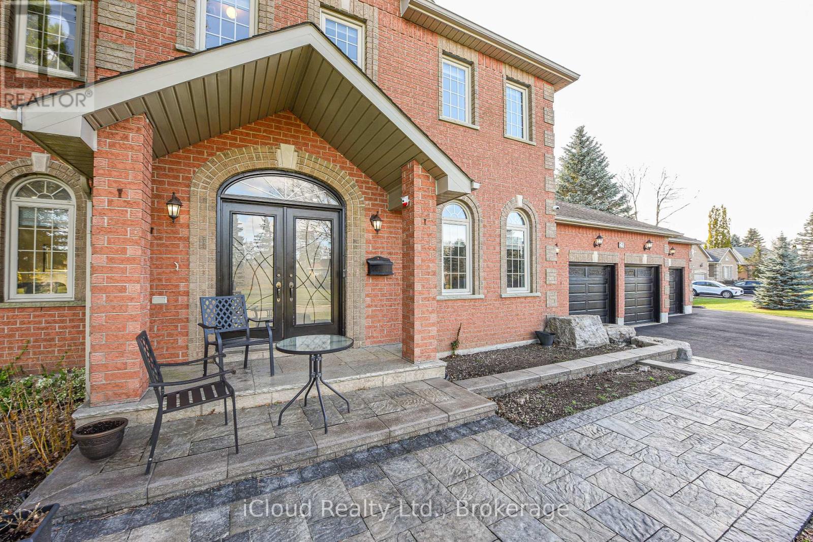 25 GILES ROAD, Caledon, Ontario