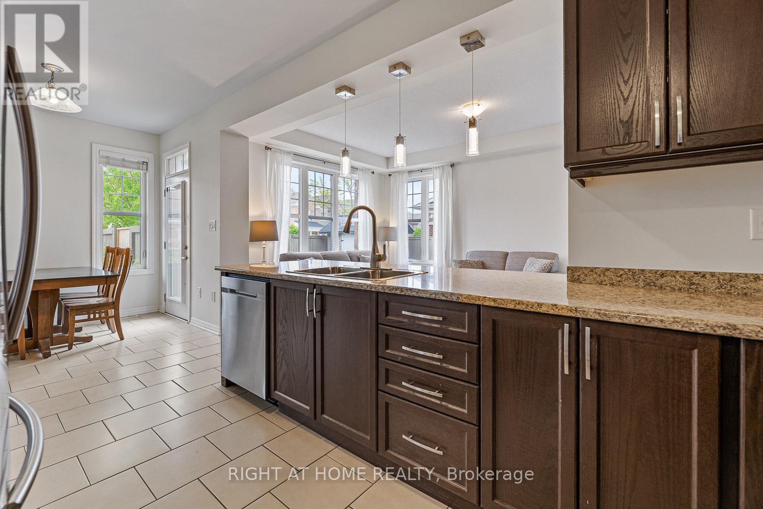 41 Stedford Crescent, Brampton, Ontario  L7A 4P5 - Photo 12 - W12654686