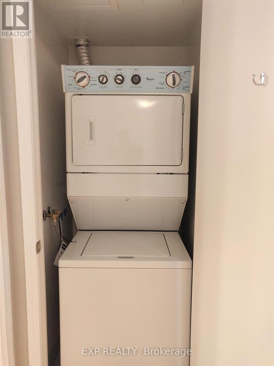 432 - 60 Heintzman Street, Toronto, Ontario  M6P 5A1 - Photo 11 - W12654690