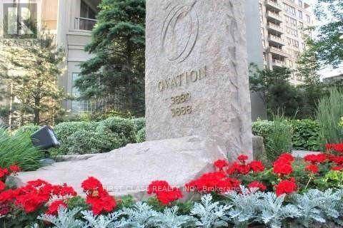 1612 - 3880 Duke Of York Boulevard, Mississauga, Ontario  L5B 4M7 - Photo 4 - W12654704