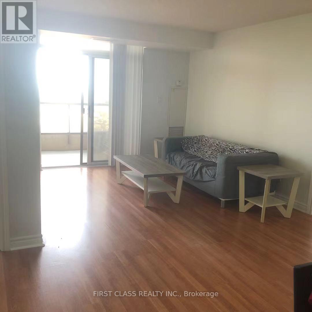 1612 - 3880 Duke Of York Boulevard, Mississauga, Ontario  L5B 4M7 - Photo 8 - W12654704