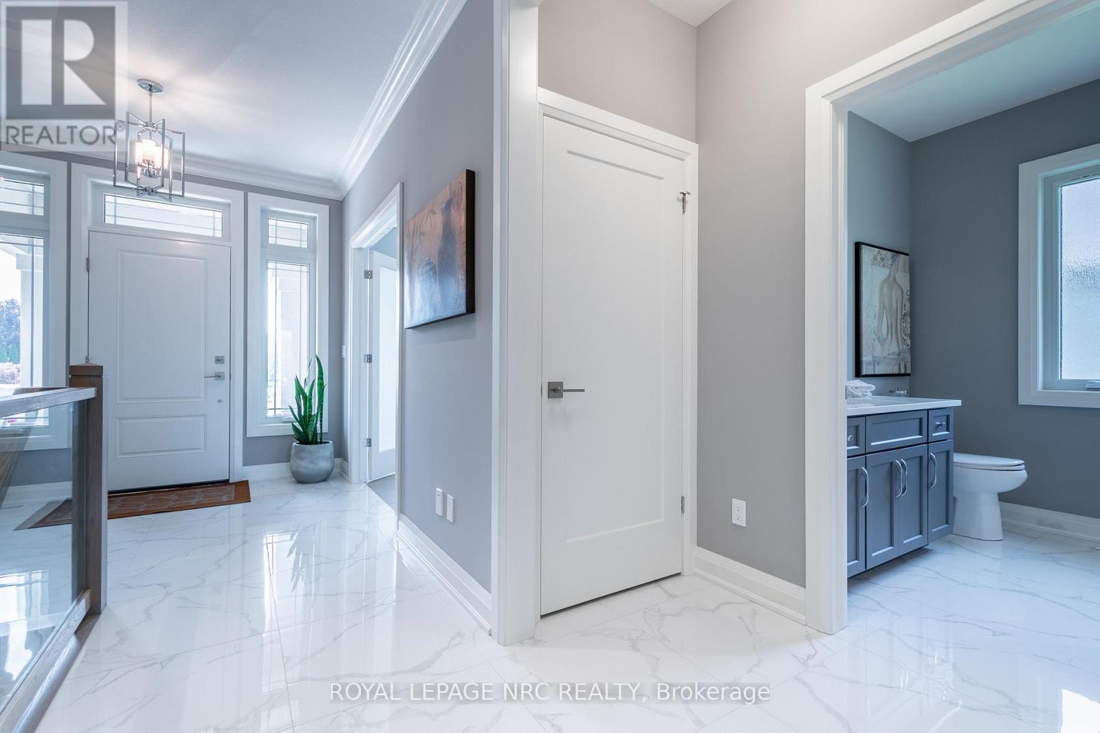 11 Emily Lane, Pelham, Ontario  L0S 1E4 - Photo 11 - X12654720