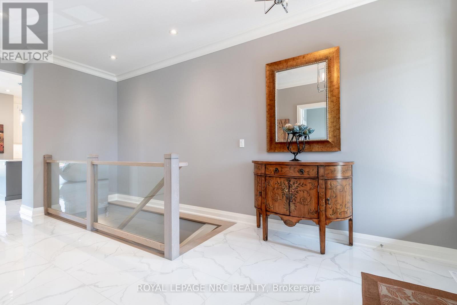 11 Emily Lane, Pelham, Ontario  L0S 1E4 - Photo 5 - X12654720