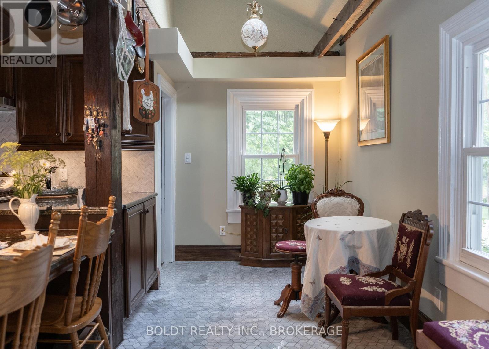 2440 Decew Road, Thorold, Ontario  L0S 1E6 - Photo 20 - X12654724