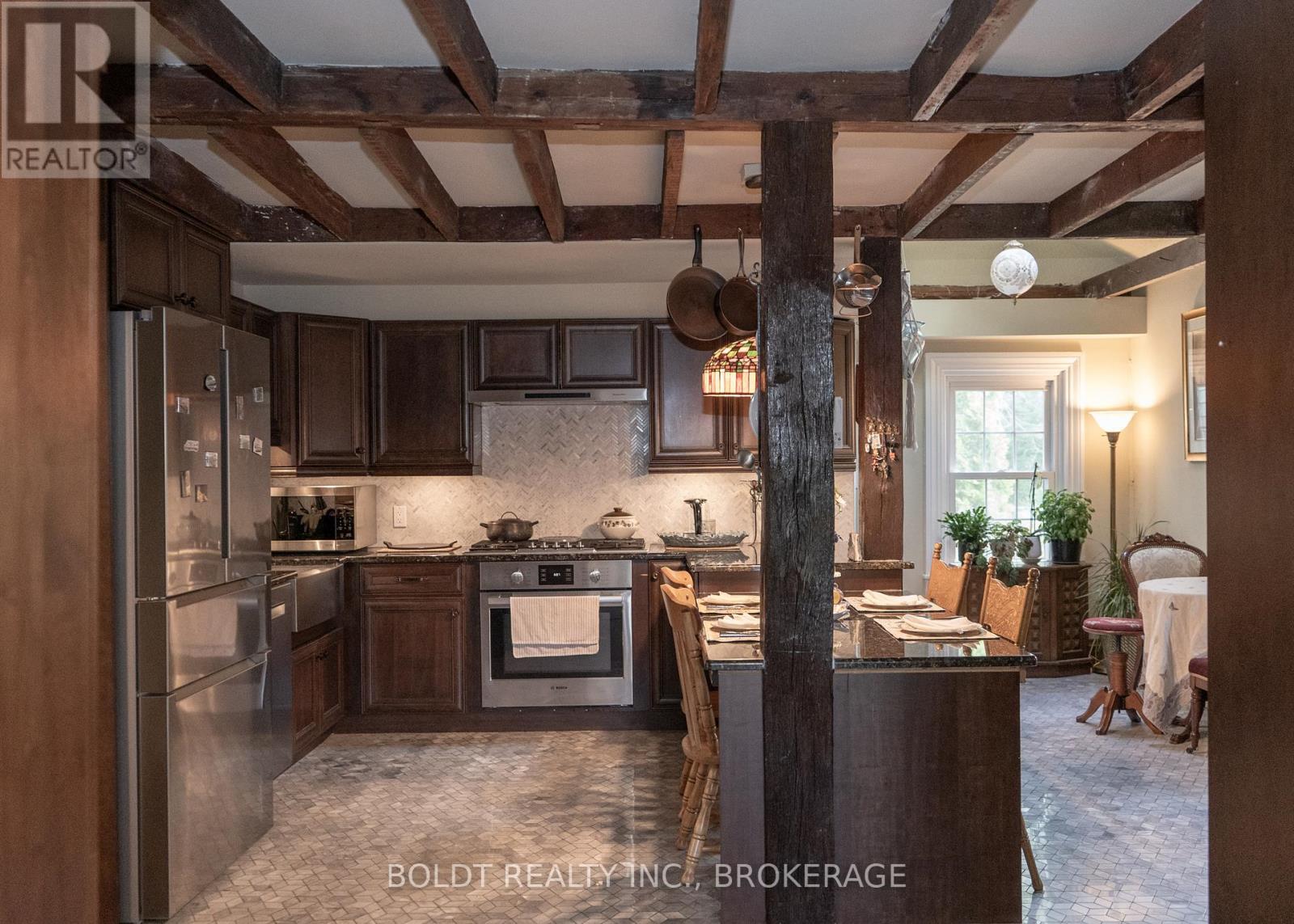 2440 Decew Road, Thorold, Ontario  L0S 1E6 - Photo 22 - X12654724