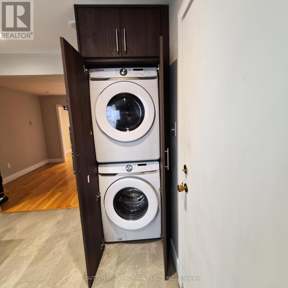 104 Armitage Drive, Newmarket, Ontario  L3Y 5L7 - Photo 8 - N12654710