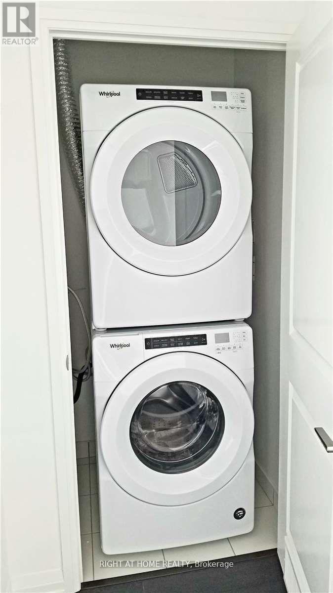 417 - 99 Eagle Rock Way, Vaughan, Ontario  L6A 5A7 - Photo 7 - N12654726