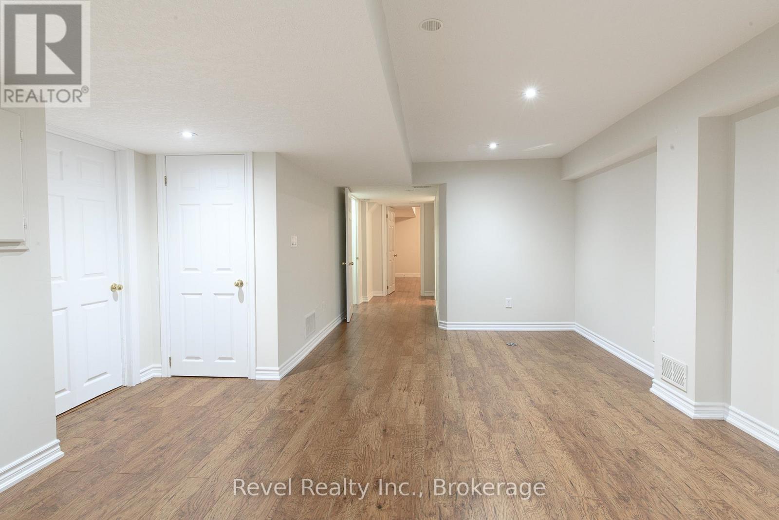 19 - 110 Napier Street W, Blue Mountains, Ontario  N0H 2P0 - Photo 23 - X12575160