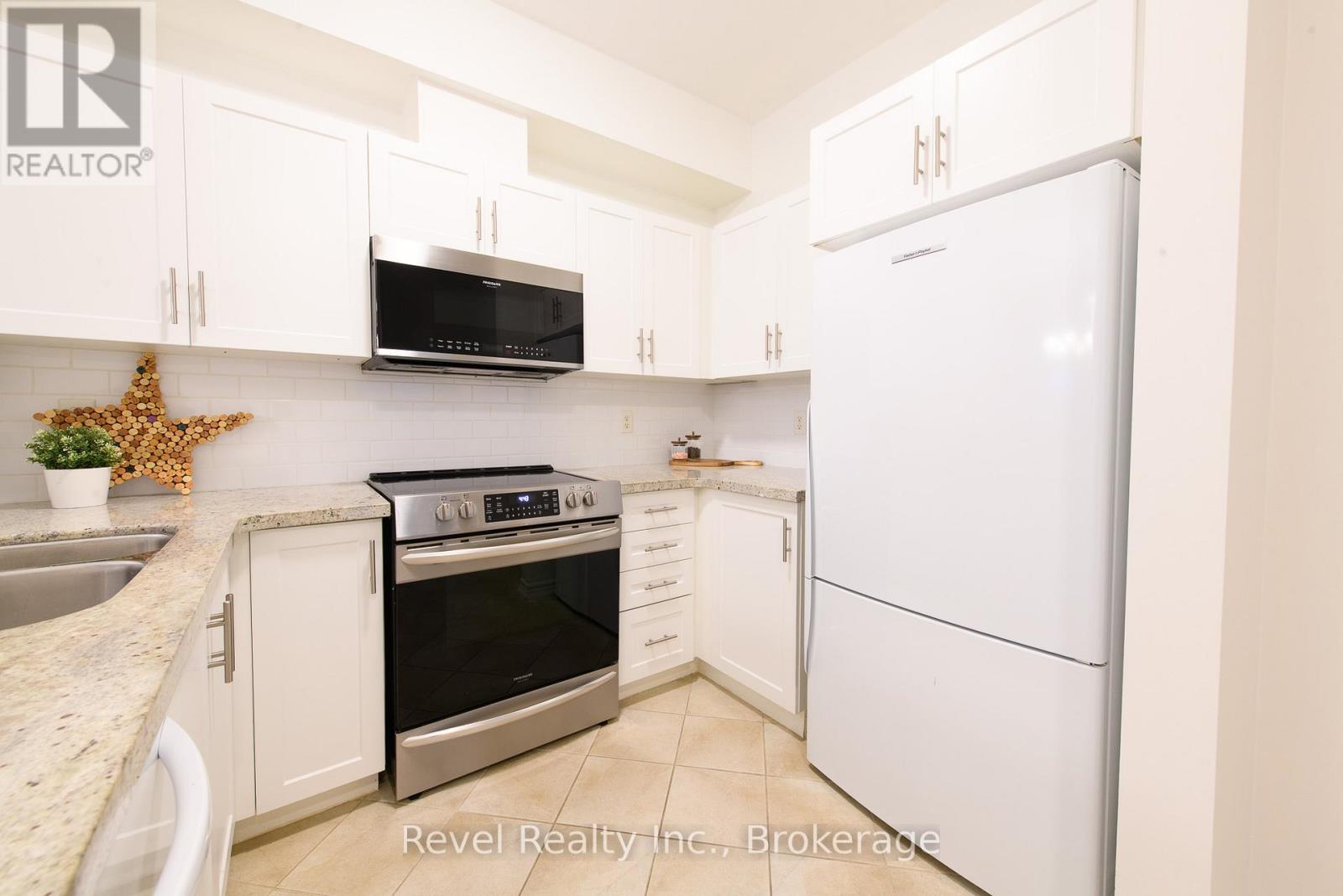 19 - 110 Napier Street W, Blue Mountains, Ontario  N0H 2P0 - Photo 10 - X12575160