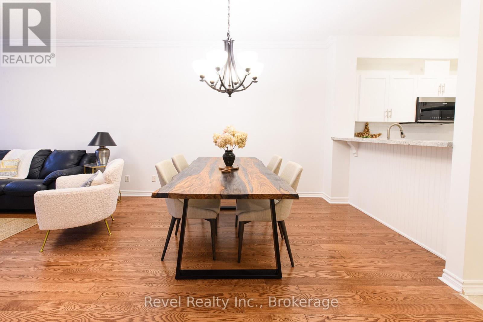 19 - 110 Napier Street W, Blue Mountains, Ontario  N0H 2P0 - Photo 4 - X12575160