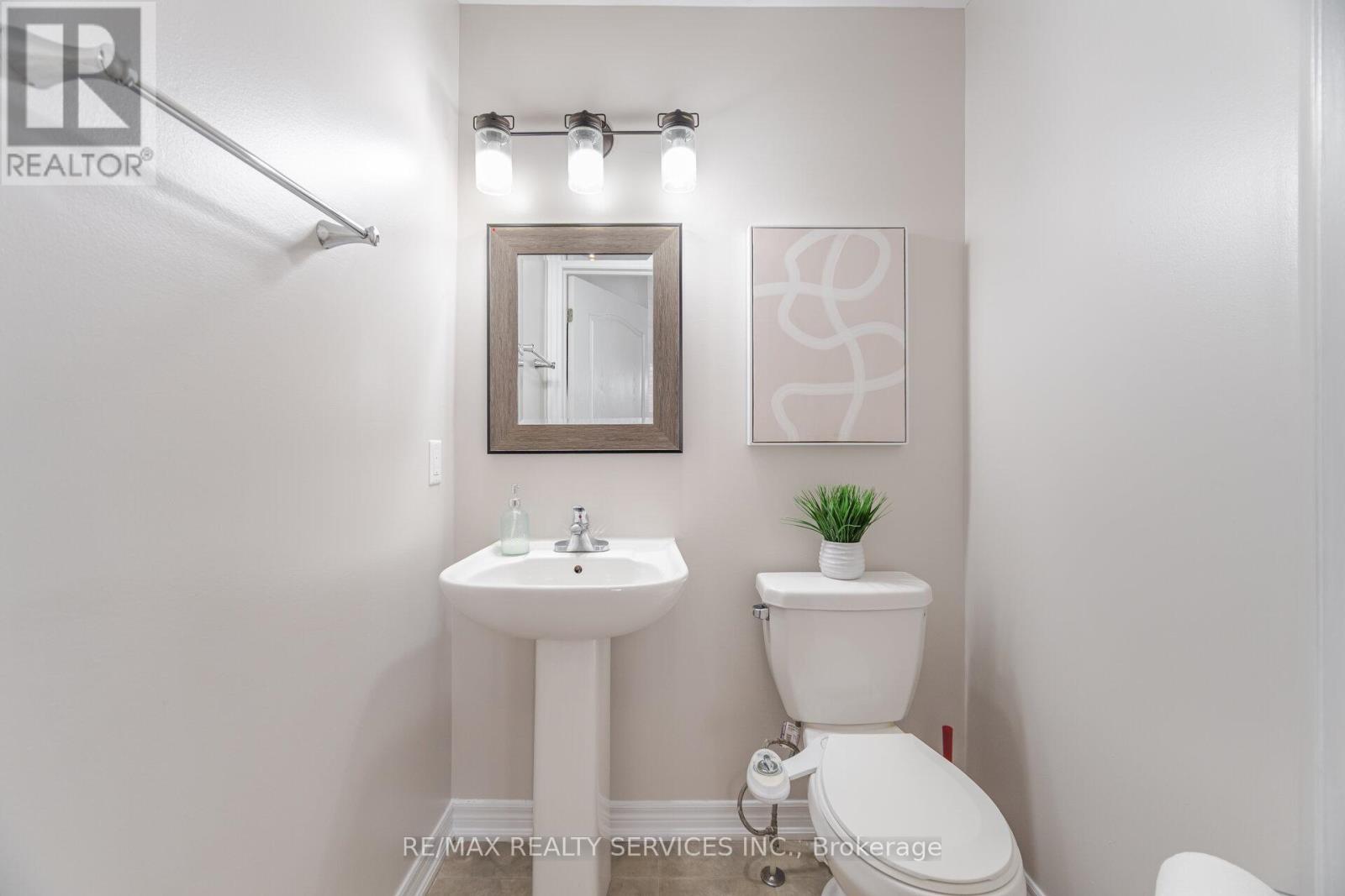 9 Meadowcreek Road, Caledon, Ontario  L7C 3Y9 - Photo 18 - W12654708