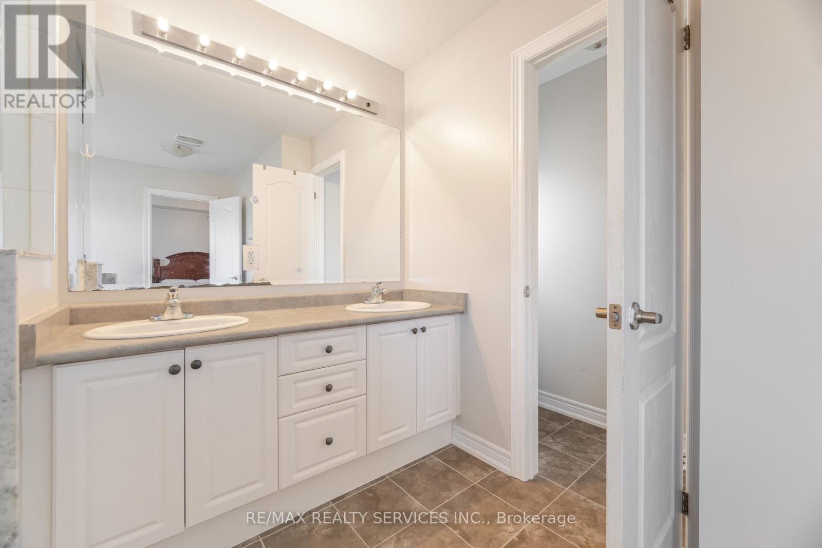 9 Meadowcreek Road, Caledon, Ontario  L7C 3Y9 - Photo 25 - W12654708