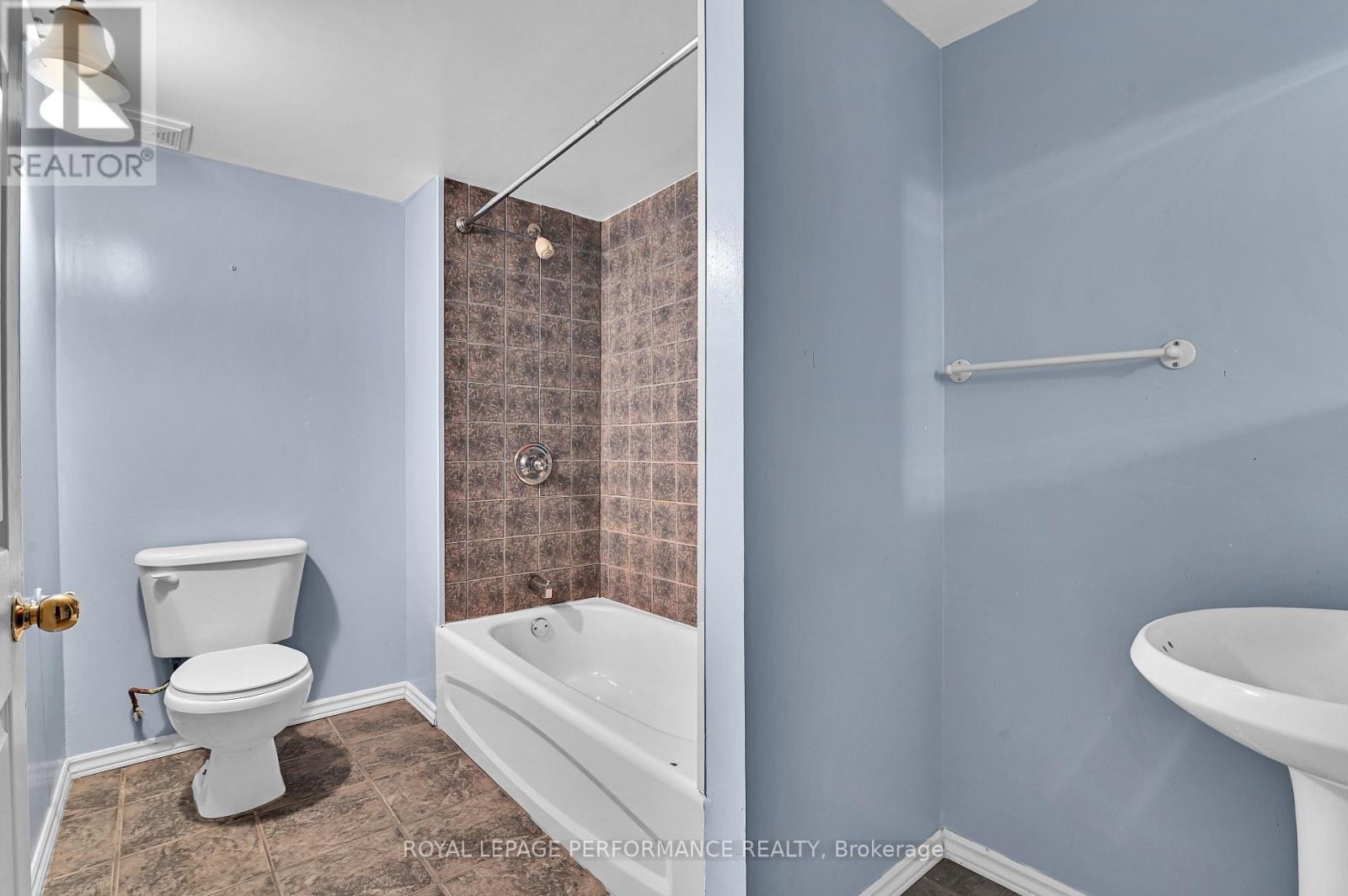 622 Louis Toscano Drive, Ottawa, Ontario  K4A 0B3 - Photo 33 - X12606984