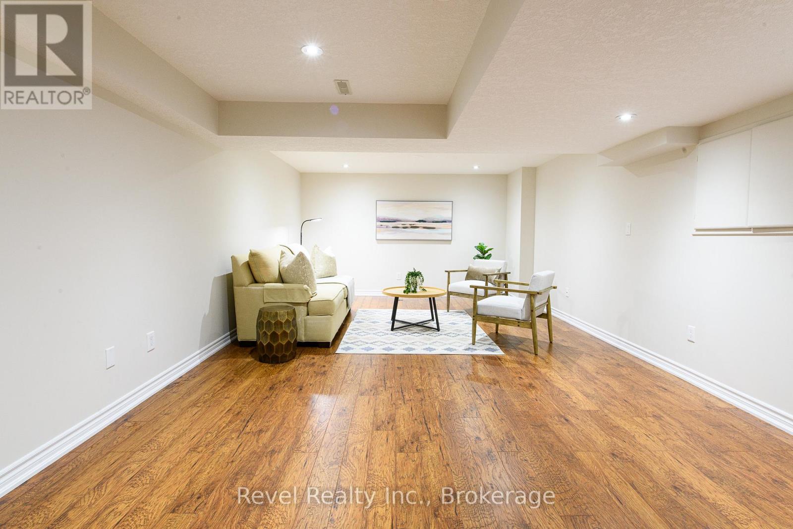 19 - 110 Napier Street W, Blue Mountains, Ontario  N0H 2P0 - Photo 13 - X12575160