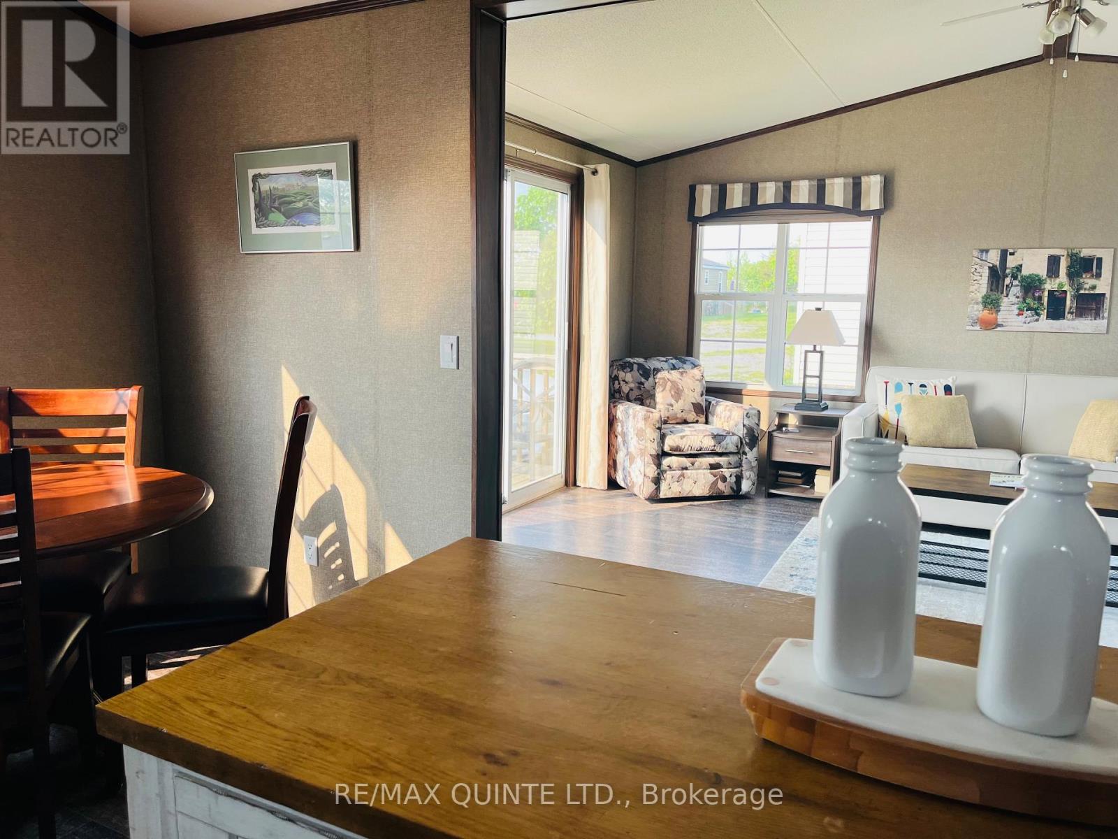 8 Cricket Ln - 486 County Road 18, Prince Edward County, Ontario  K0K 1P0 - Photo 27 - X12654776