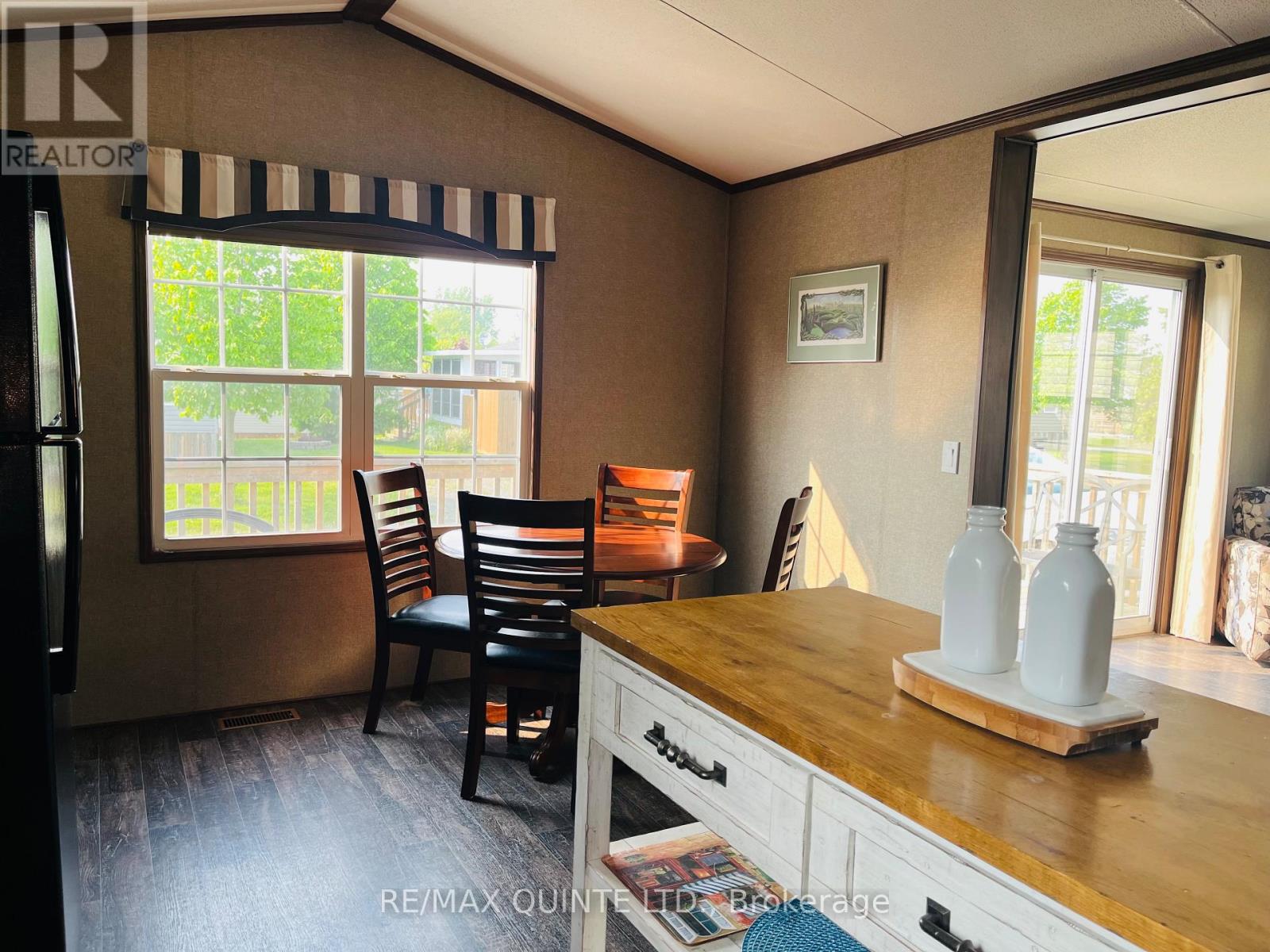 8 Cricket Ln - 486 County Road 18, Prince Edward County, Ontario  K0K 1P0 - Photo 30 - X12654776