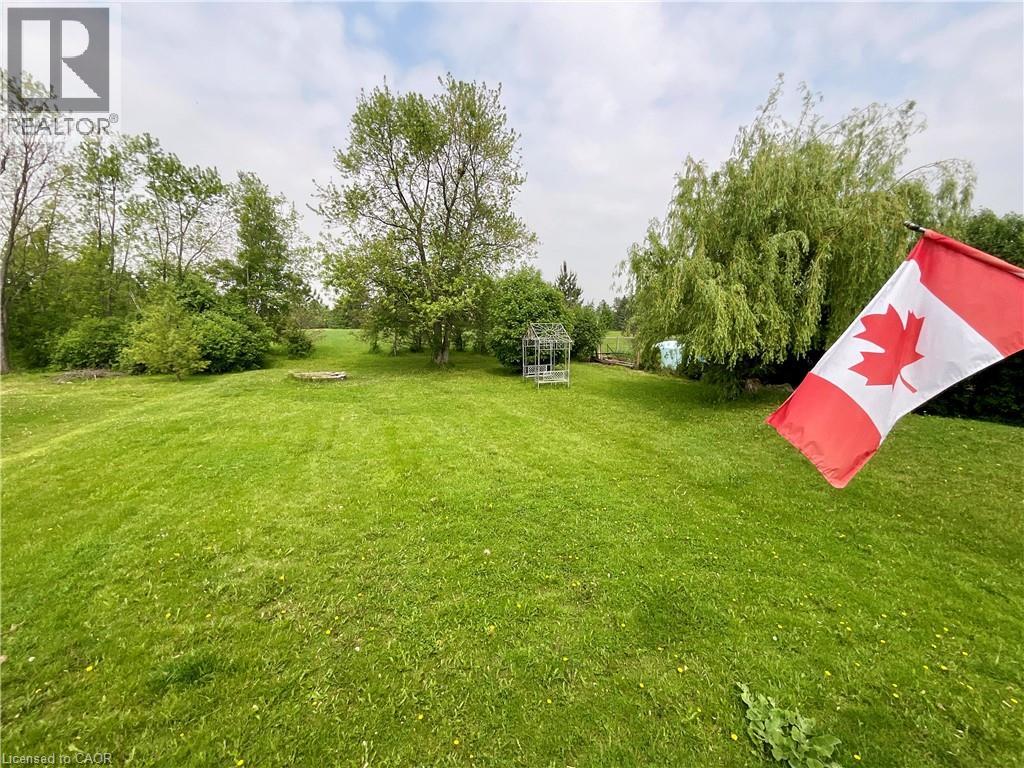 160 Woodburn Road, Hamilton, Ontario  L0R 1P0 - Photo 9 - 40795117