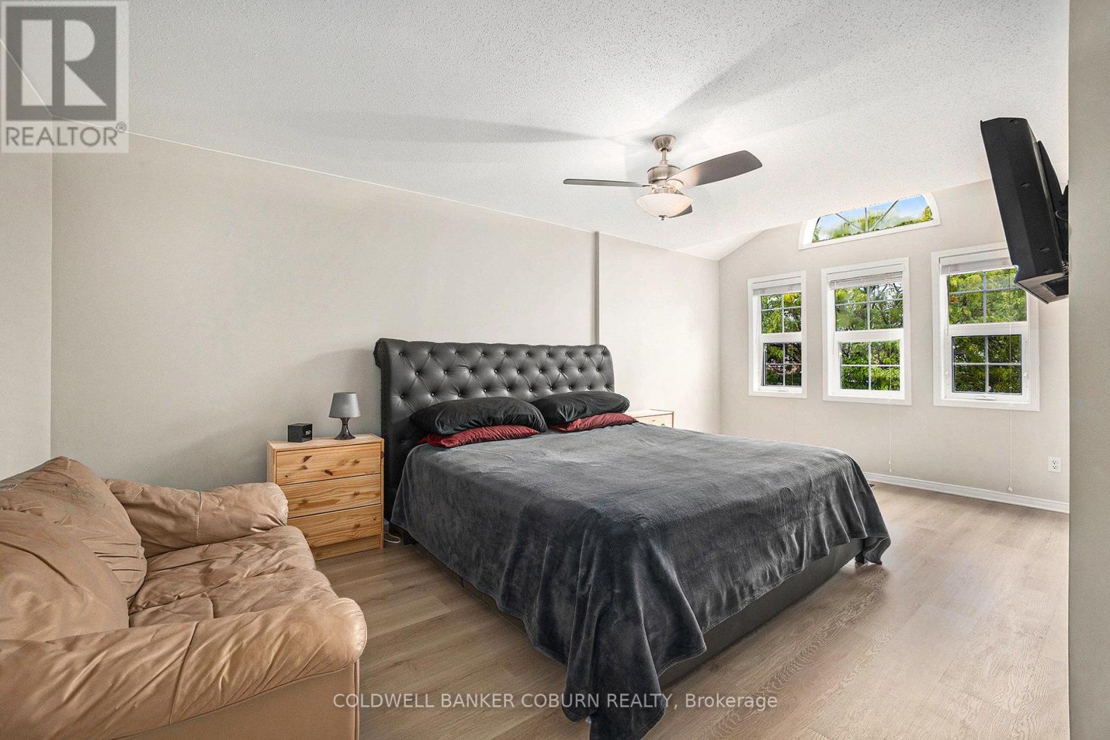 52 Blackdome Crescent, Ottawa, Ontario  K2T 1A9 - Photo 20 - X12654752