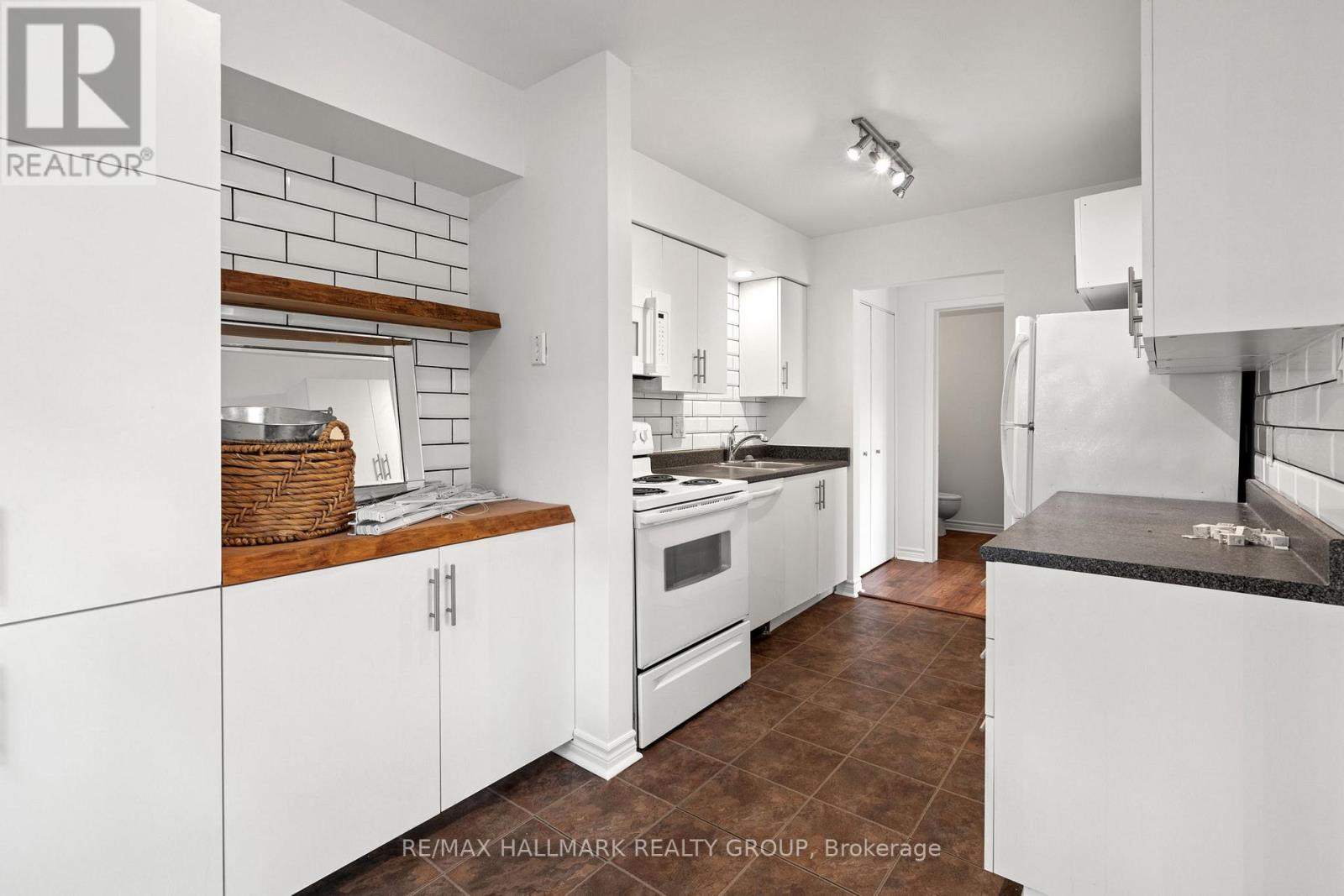 C - 311 Presland Road, Ottawa, Ontario  K1K 2B6 - Photo 10 - X12654774