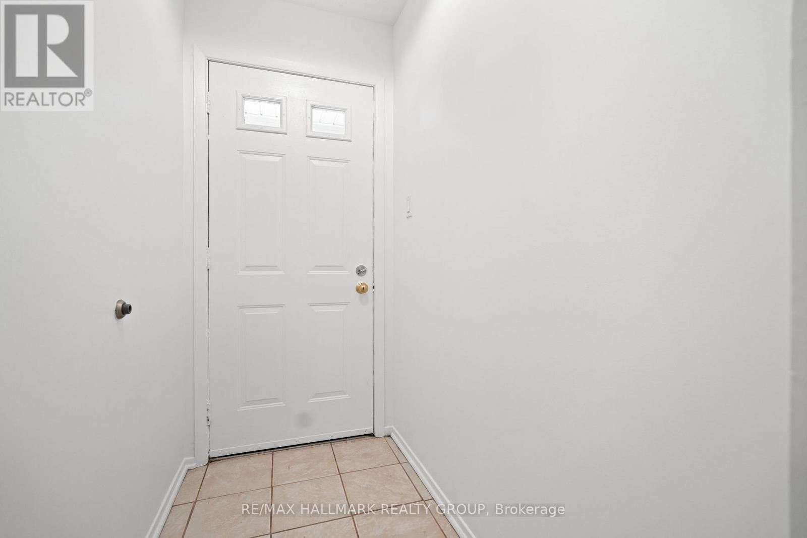 C - 311 Presland Road, Ottawa, Ontario  K1K 2B6 - Photo 4 - X12654774