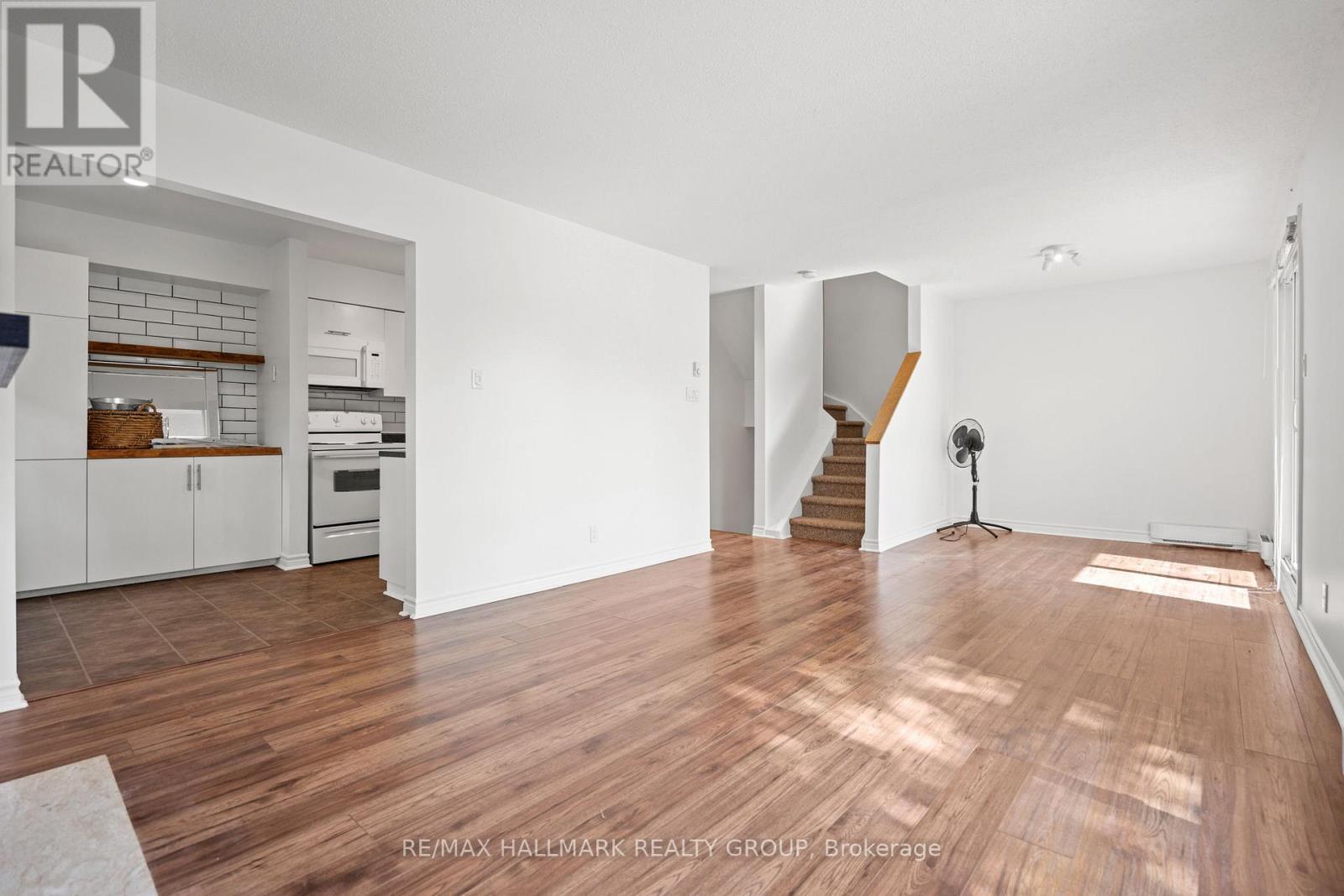 C - 311 Presland Road, Ottawa, Ontario  K1K 2B6 - Photo 6 - X12654774