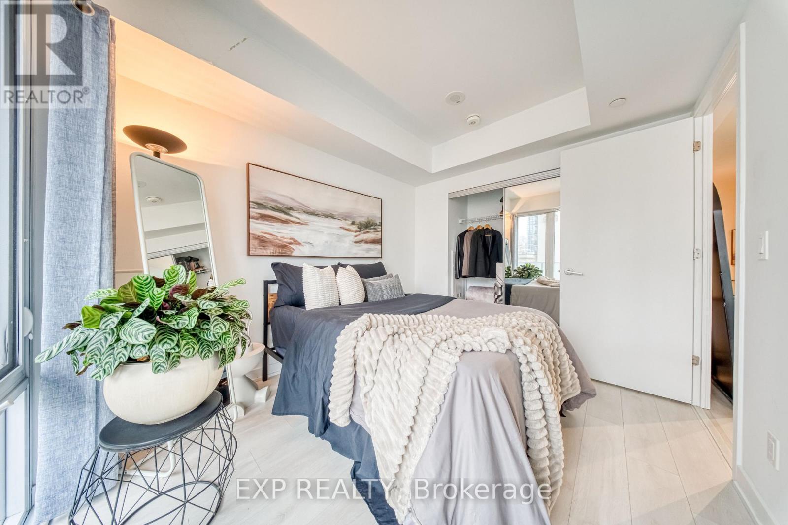 911 - 501 Yonge Street, Toronto, Ontario  M4Y 0G8 - Photo 24 - C12654736