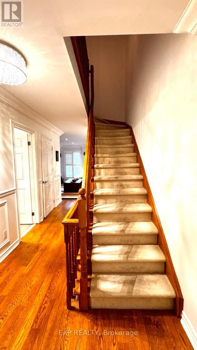 43d Green Belt Drive, Toronto, Ontario  M3C 1L8 - Photo 12 - C12654772