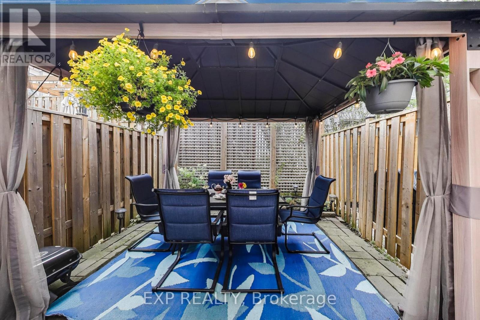 43d Green Belt Drive, Toronto, Ontario  M3C 1L8 - Photo 13 - C12654772