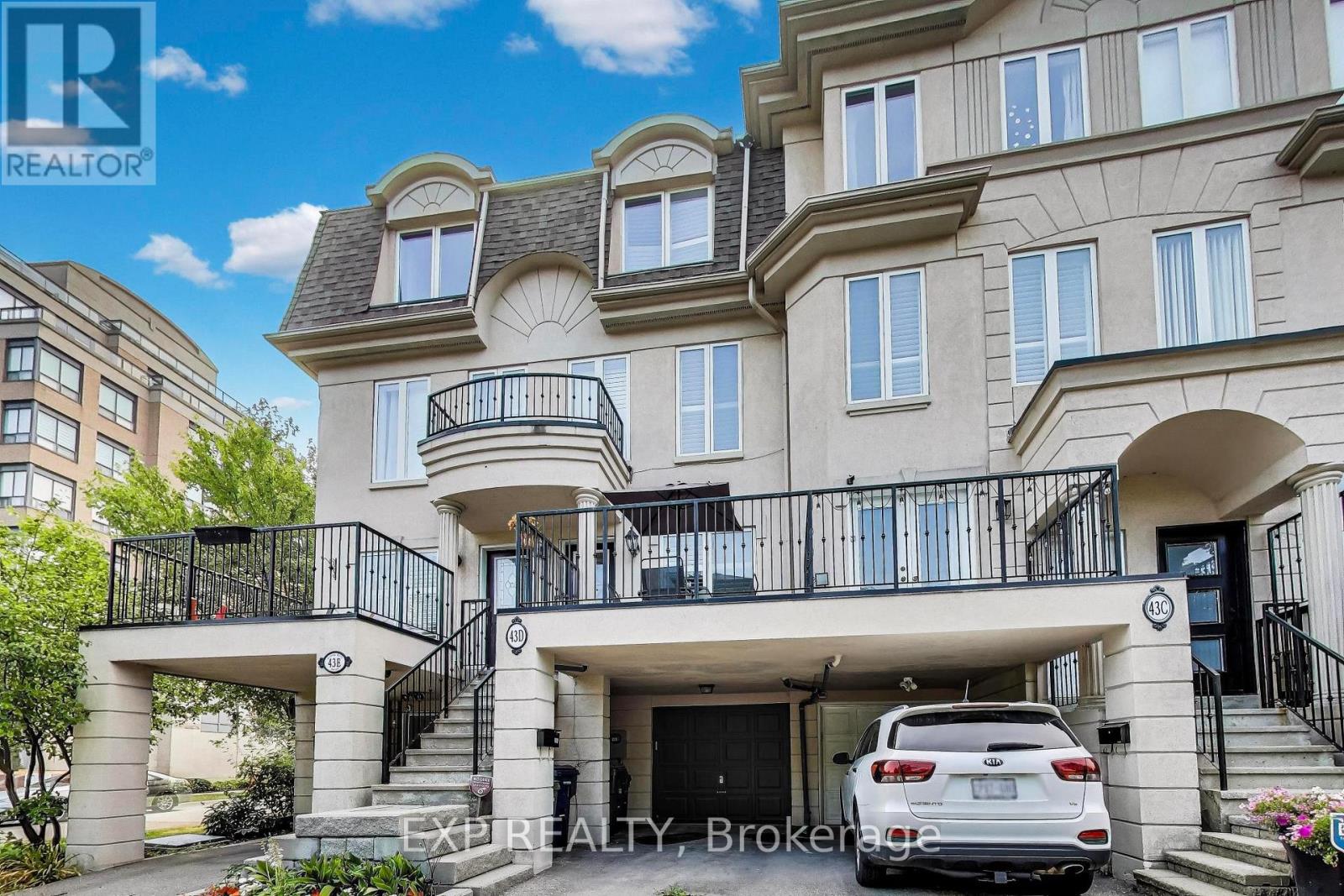 43d Green Belt Drive, Toronto, Ontario  M3C 1L8 - Photo 2 - C12654772