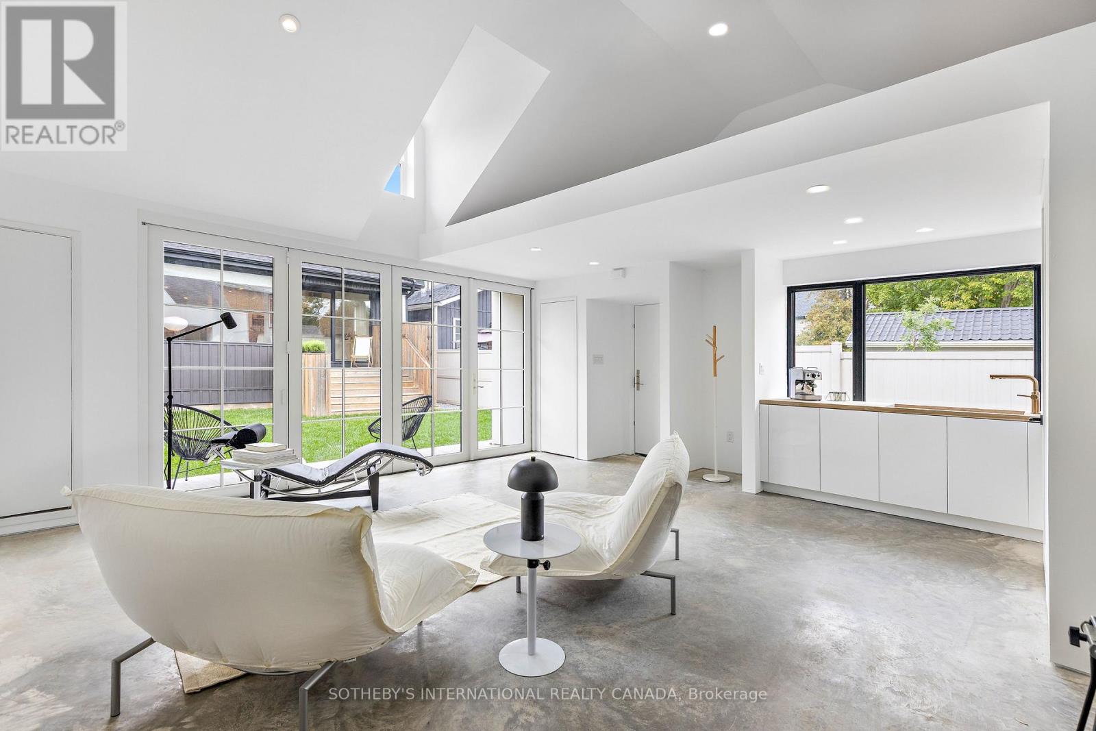 55 Mimico Avenue, Toronto, Ontario  M8V 1R2 - Photo 40 - W12654738