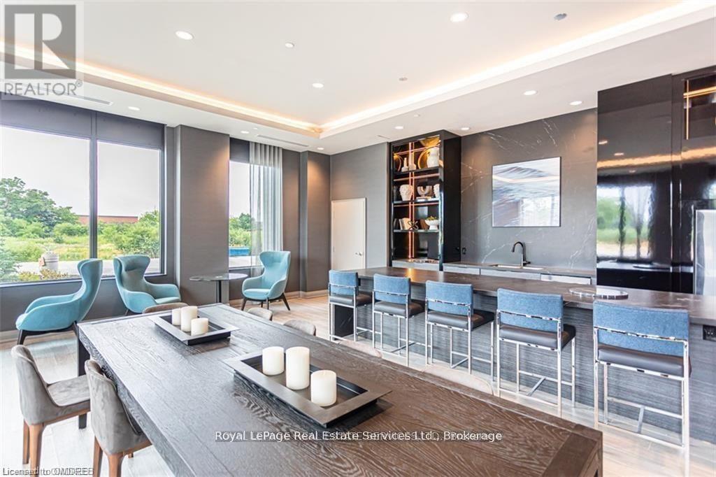 511 - 95 Dundas Street W, Oakville, Ontario  L6M 5N4 - Photo 23 - W12654816