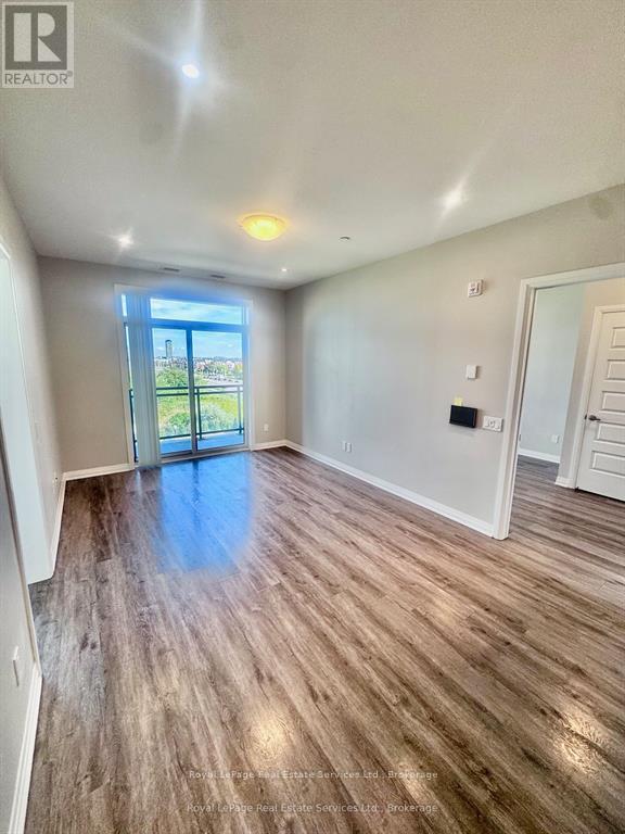 511 - 95 Dundas Street W, Oakville, Ontario  L6M 5N4 - Photo 8 - W12654816