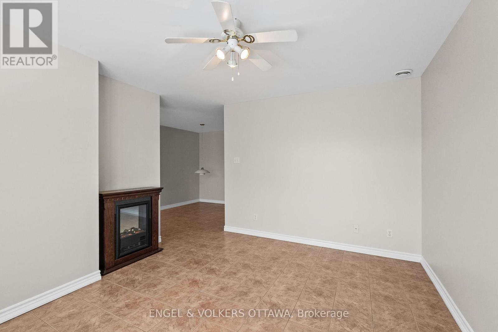 D - 50 Fifth Street E, South Dundas, Ontario  K0C 1X0 - Photo 7 - X12654804