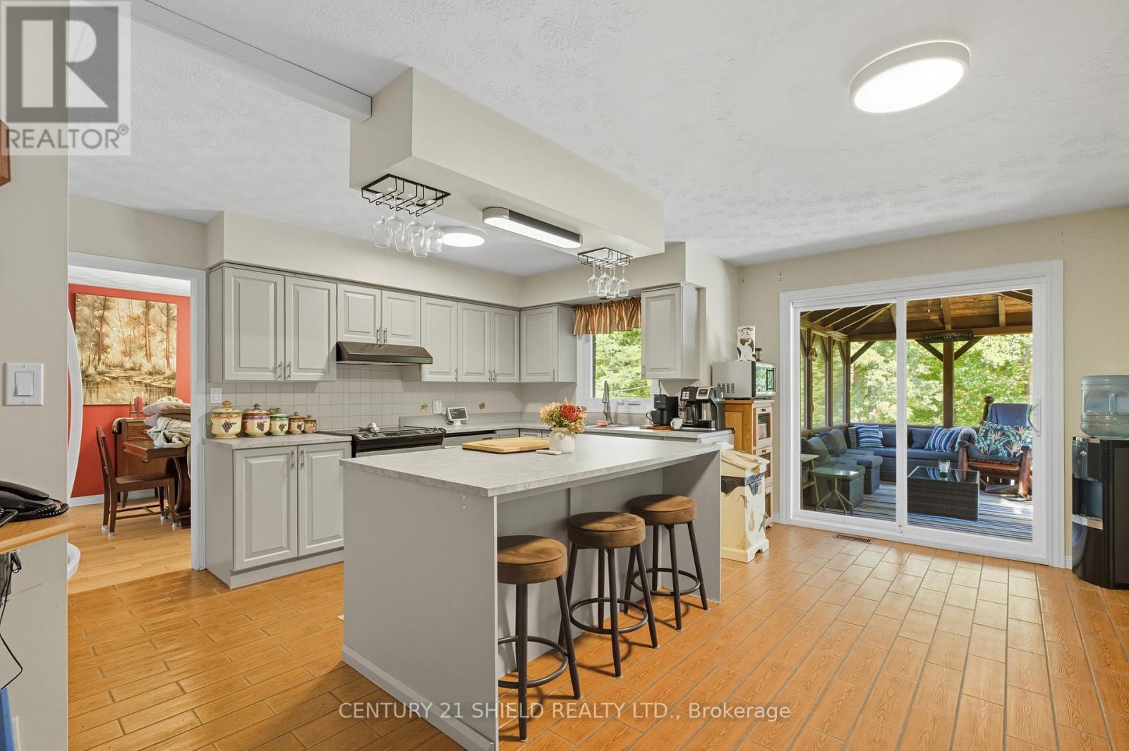 4555 Glen Roy Road, South Glengarry, Ontario  K0C 1L0 - Photo 23 - X12654798