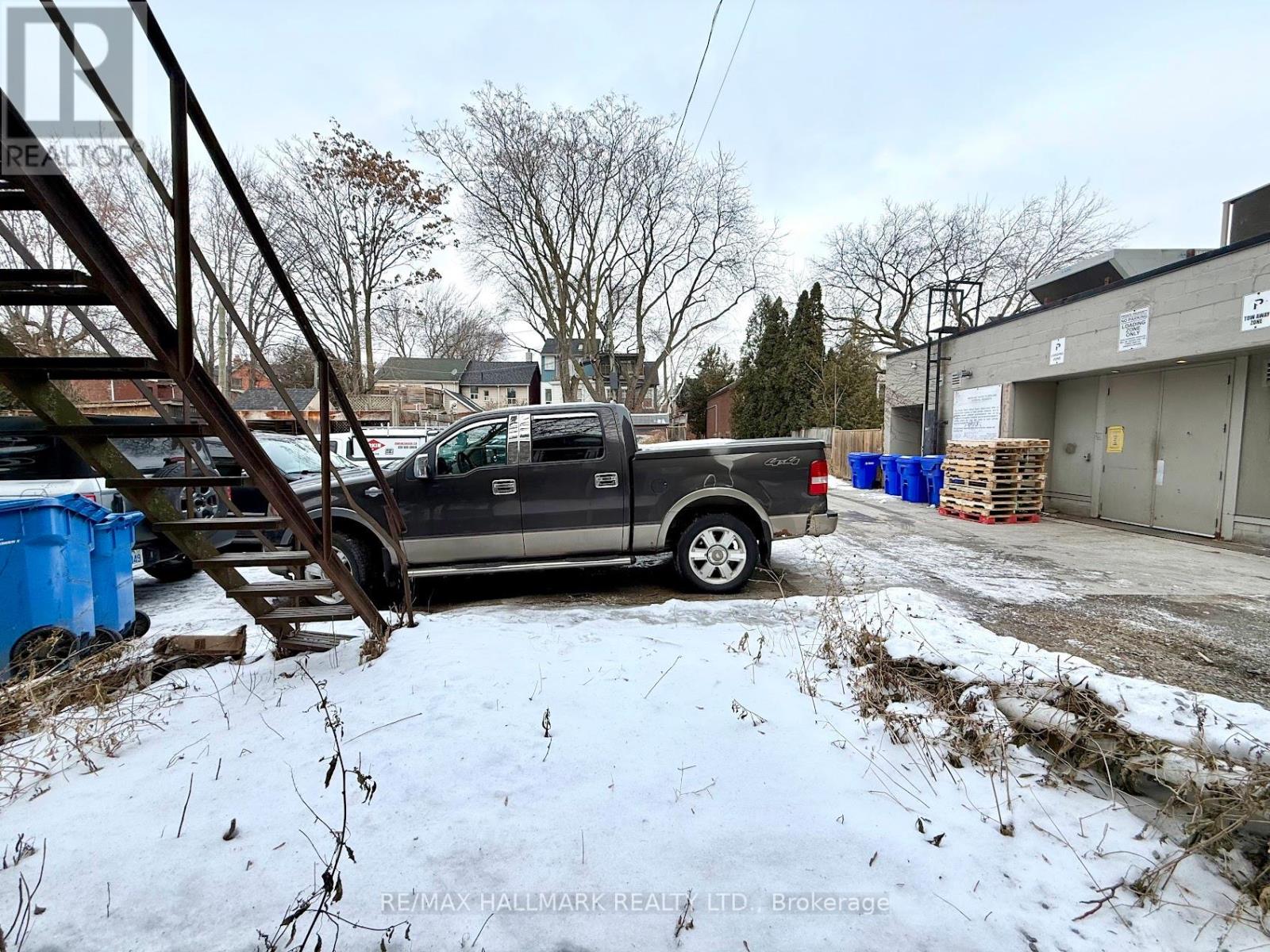 768 Queen Street E, Toronto, Ontario  M4M 1H4 - Photo 15 - E12654814