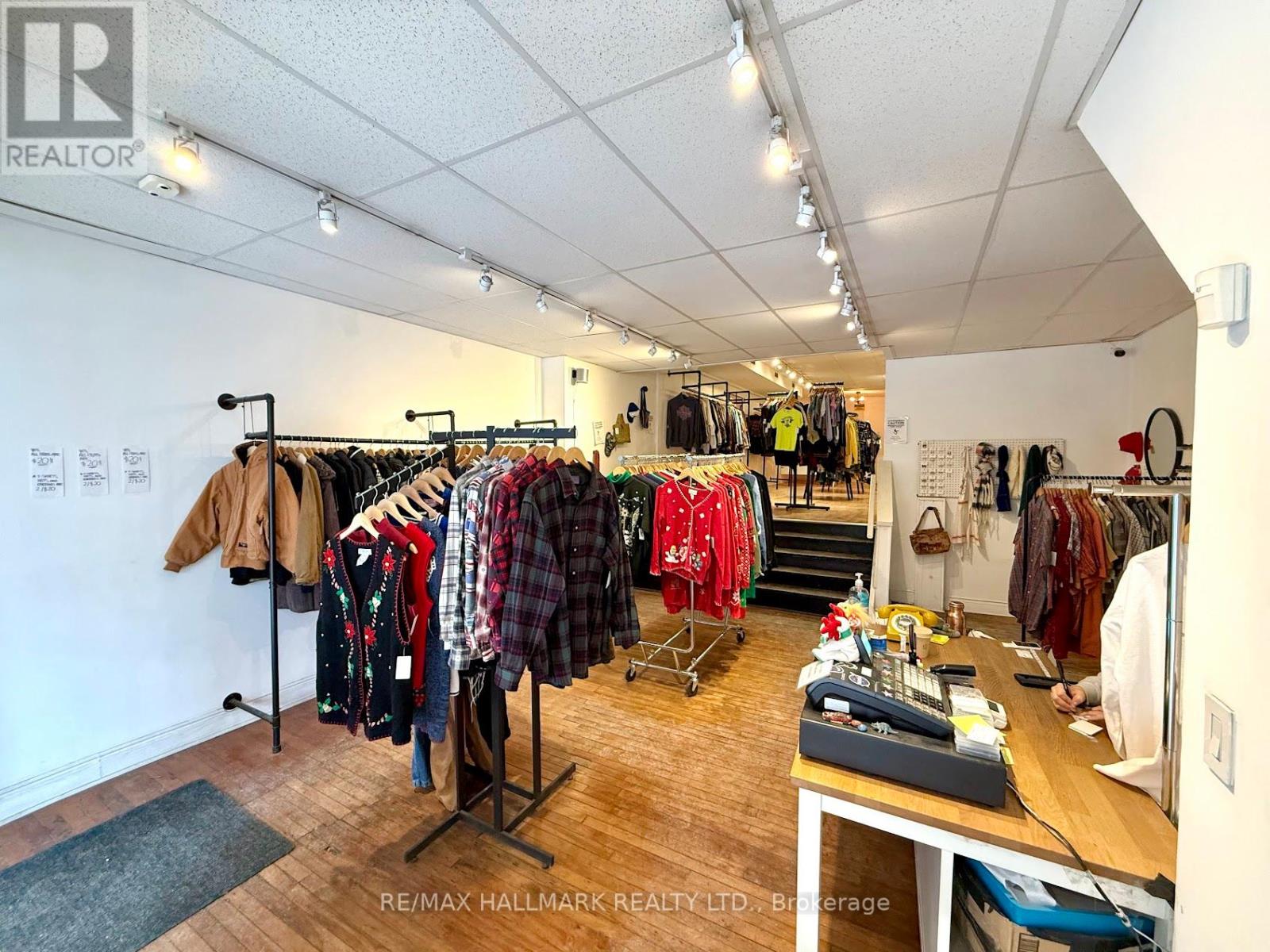 768 Queen Street E, Toronto, Ontario  M4M 1H4 - Photo 3 - E12654814