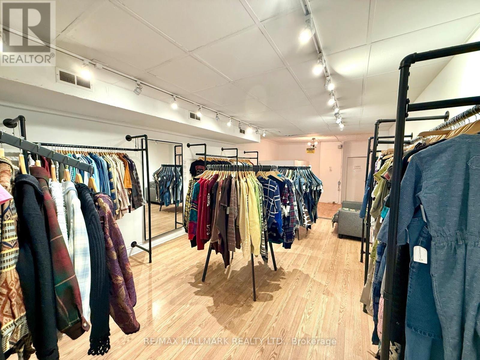 768 Queen Street E, Toronto, Ontario  M4M 1H4 - Photo 7 - E12654814