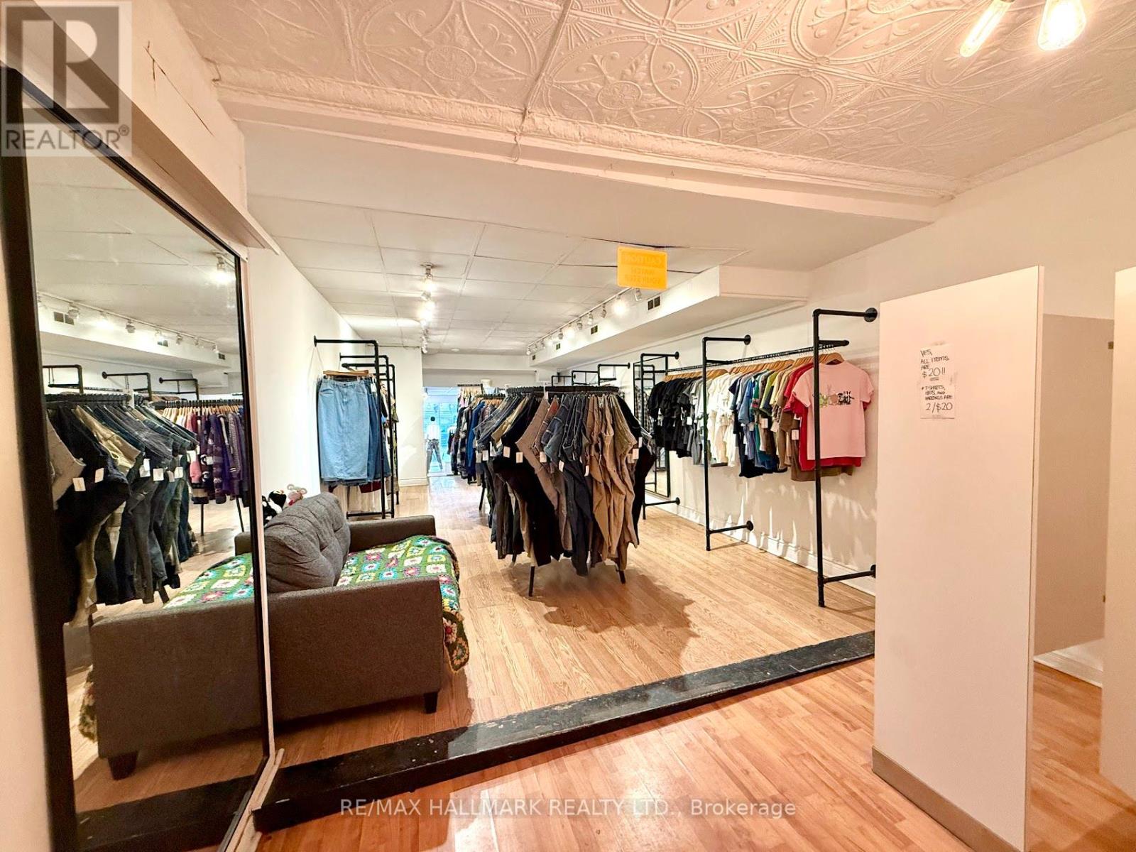 768 Queen Street E, Toronto, Ontario  M4M 1H4 - Photo 8 - E12654814