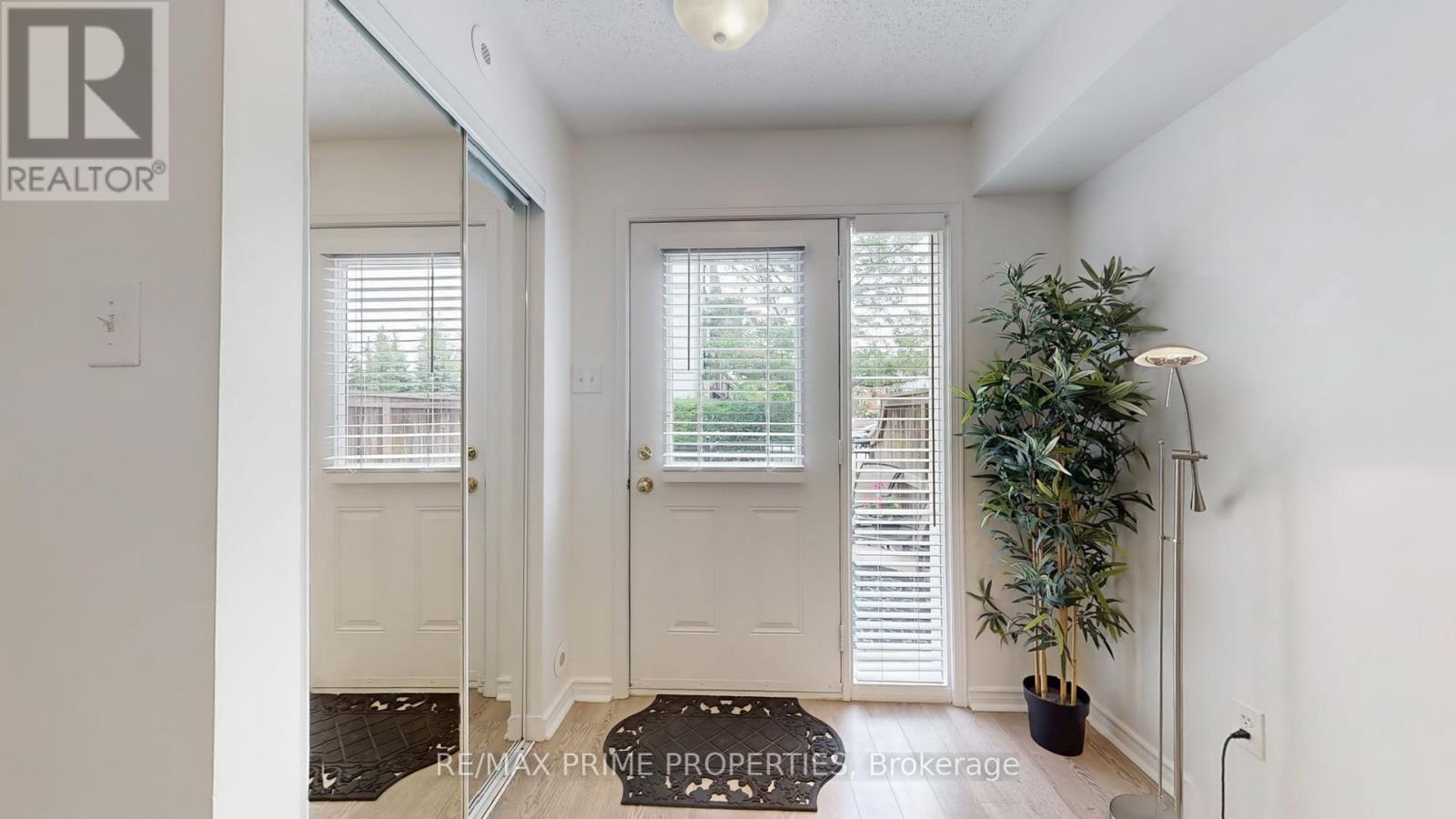 44 - 2265 Bur Oak Avenue, Markham, Ontario  L6E 0B8 - Photo 3 - N12654780