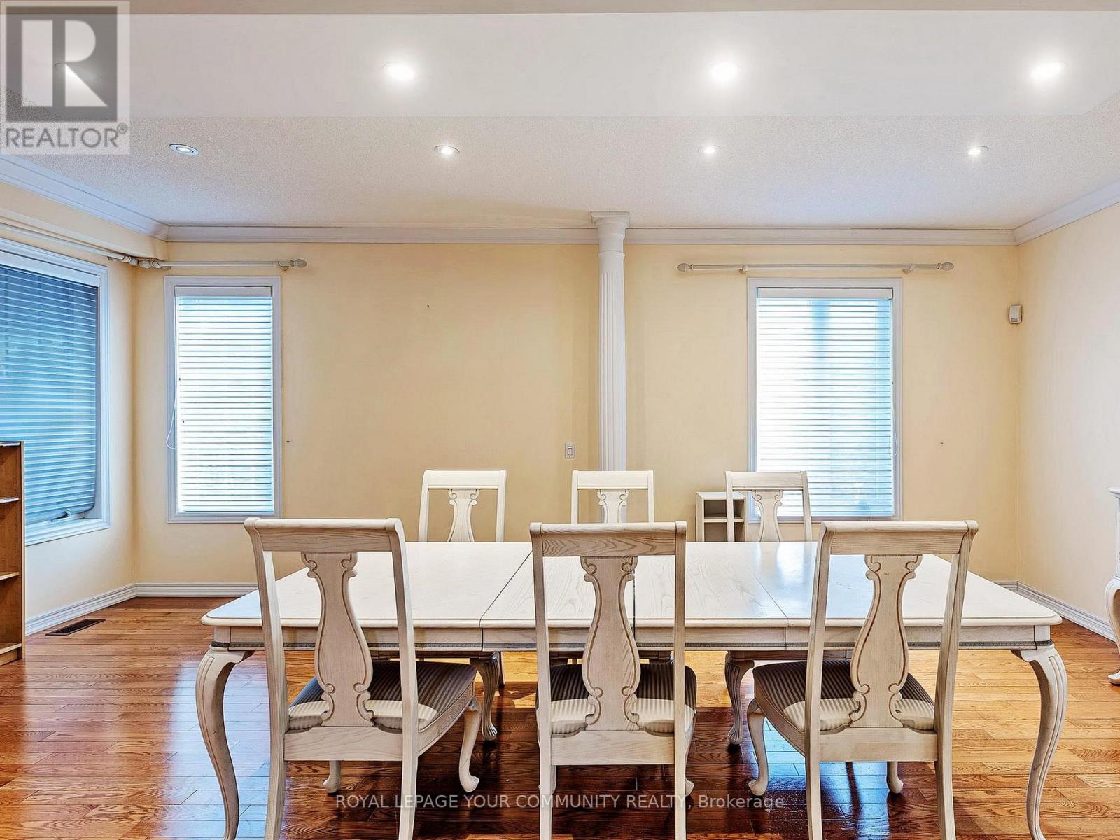 12 Bilberry Crescent, Richmond Hill, Ontario  L4S 2M4 - Photo 8 - N12654802