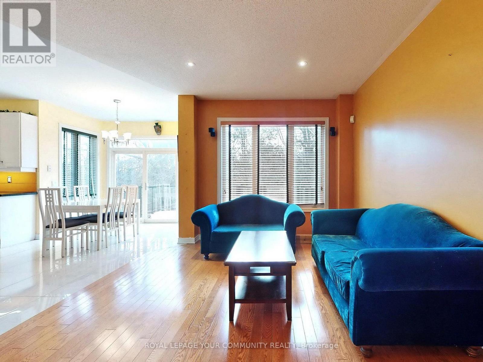 12 Bilberry Crescent, Richmond Hill, Ontario  L4S 2M4 - Photo 9 - N12654802