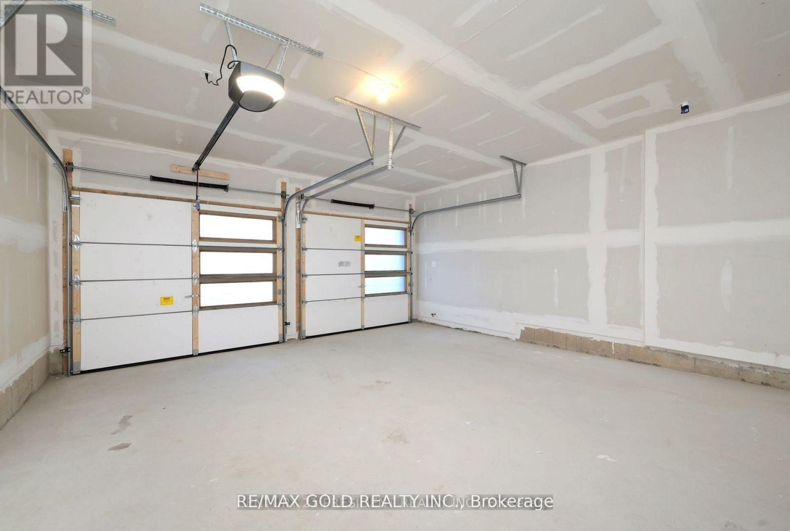 161 Terry Fox Drive, Barrie, Ontario  L9J 0L7 - Photo 25 - S12654810