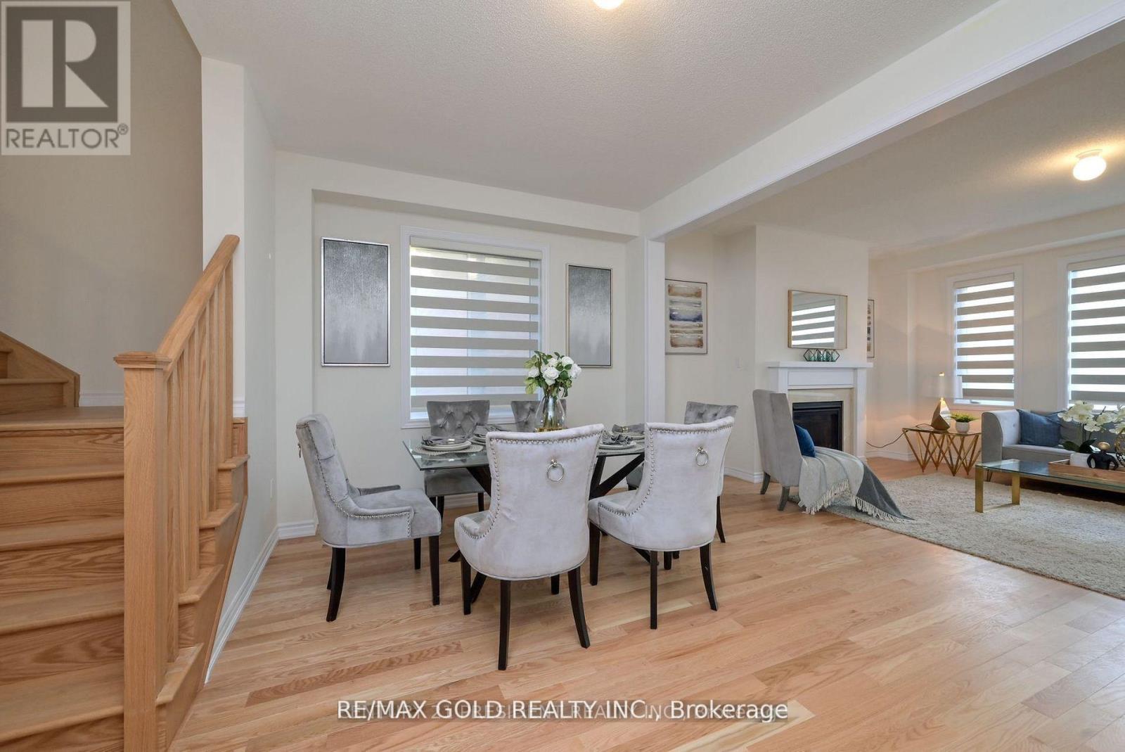 161 Terry Fox Drive, Barrie, Ontario  L9J 0L7 - Photo 5 - S12654810