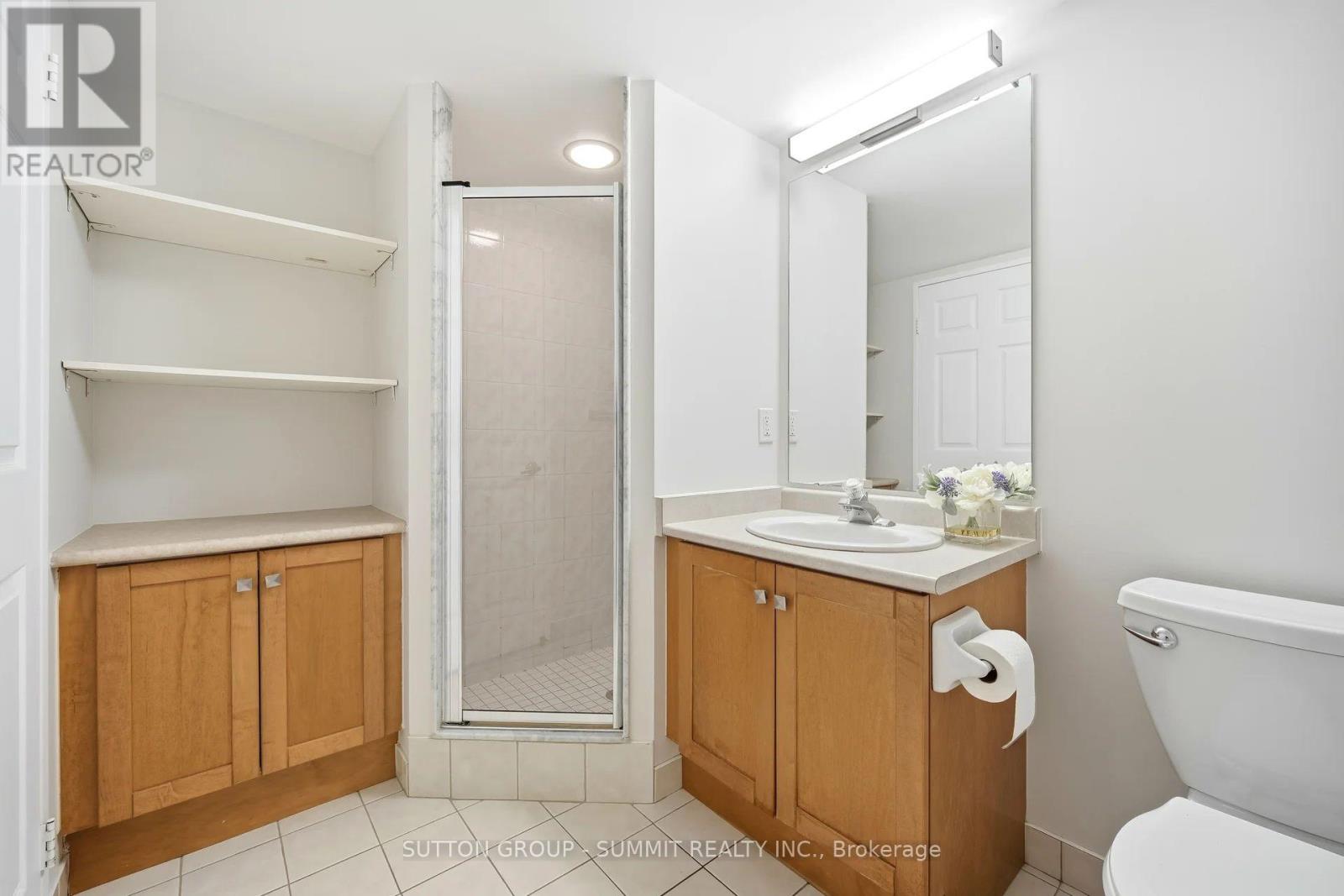 1210 - 156 Enfield Place, Mississauga, Ontario  L5B 4L8 - Photo 21 - W12654084