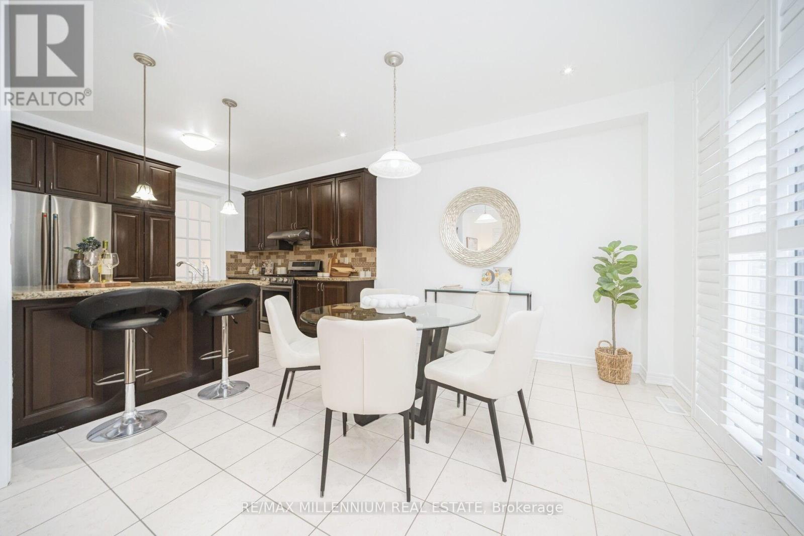 517 Bussel Crescent, Milton, Ontario  L9T 0W8 - Photo 21 - W12654782